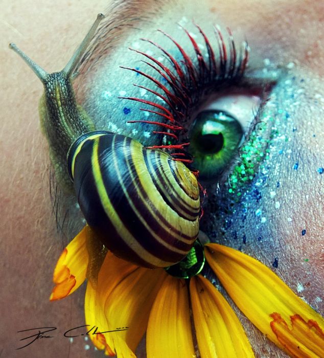 Eye makeup by Svenja Schmitt