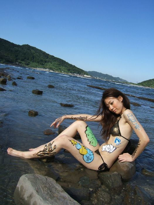 body art girl painting