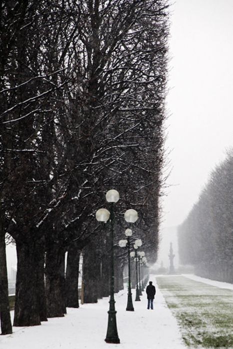 Street photography by Christophe Jacrot