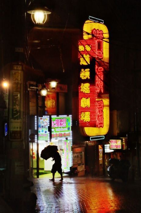 Street photography by Christophe Jacrot