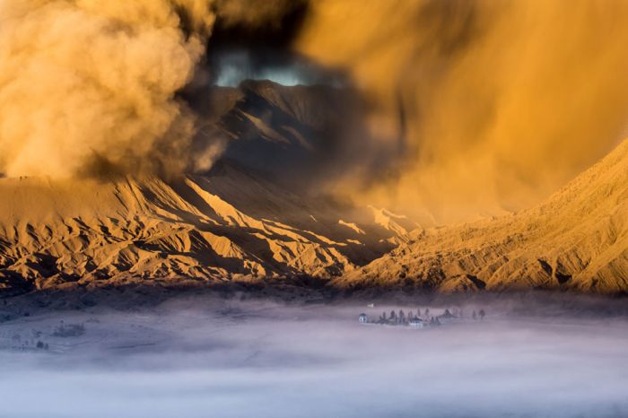 National Geographic traveler photo contest 2013