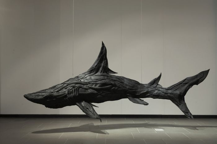 Mutation of contemporary sculptures by Yong Ho Ji