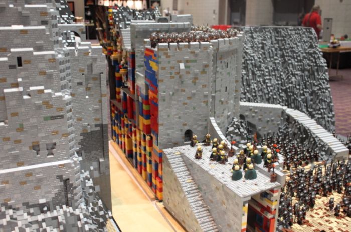 lord of the rings lego, battle of helm's deep