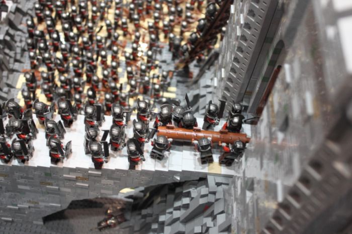 lord of the rings lego, battle of helm's deep