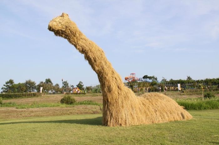 straw art