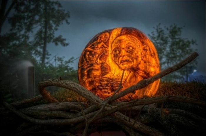 pumpkin carving art