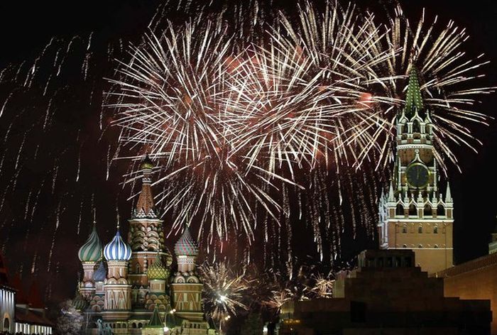 new year 2014 fireworks around the world