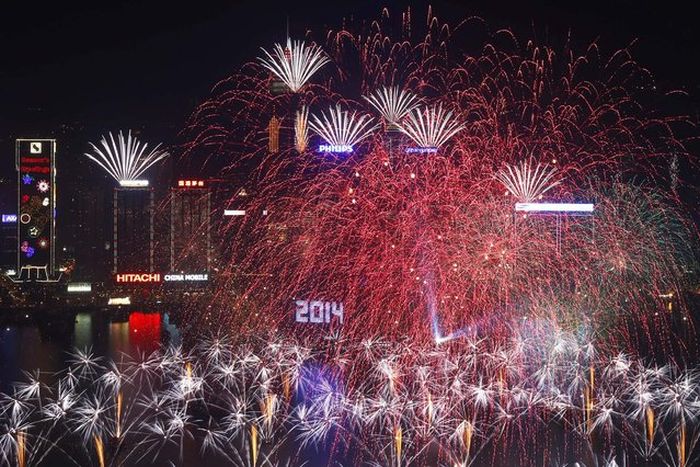 new year 2014 fireworks around the world