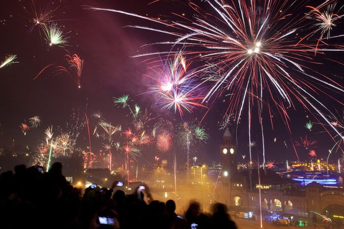 new year 2014 fireworks around the world