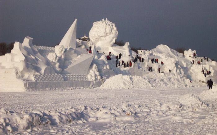 Harbin International Ice and Snow Sculpture Festival 2014, Heilongjiang province, China