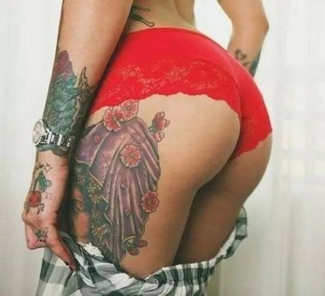 tattoo girl