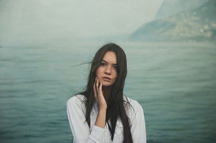 Photorealistic portraits by Yigal Ozeri