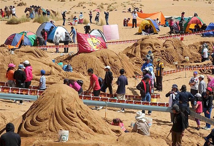 sand sculpture