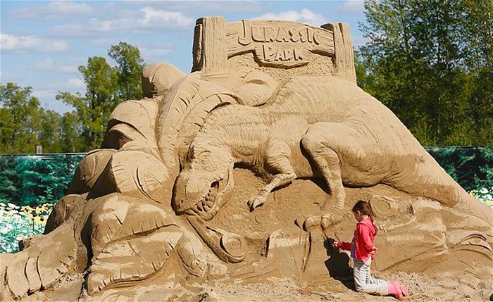 sand sculpture