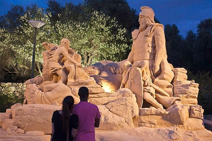 sand sculpture