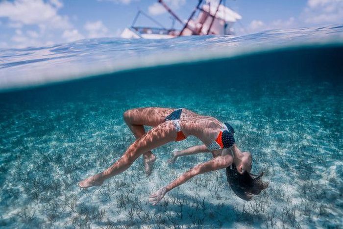 underwater girl portrait