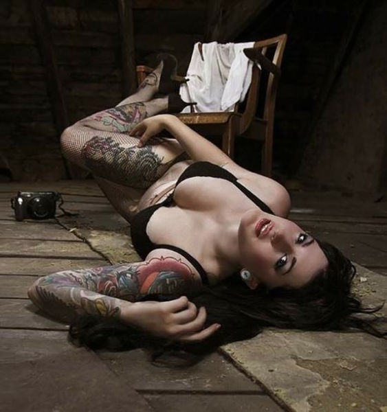 tattoo girl