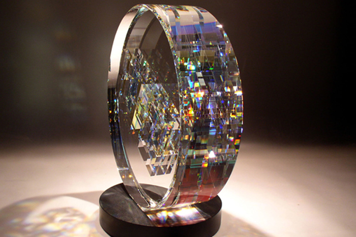 Glass sculptures based on the Fibonacci theory by Jack Storms