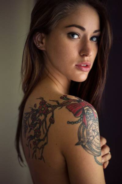 tattoo girl