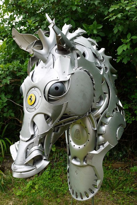 Hubcap sculpture creatures by Ptolemy Elrington