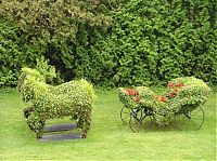 Art & Creativity: green statues