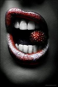 Art & Creativity: Women lips