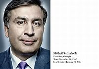 TopRq.com search results: Portraits of leaders, photographer magazine New Yorker Platon