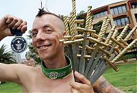 Art & Creativity: Swallowing 18 swords simultaneously, Cheney Haltgrin, 31 years