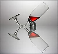 Art & Creativity: glass and wine art