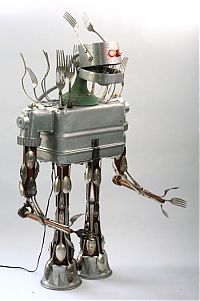 Art & Creativity: Robot orphan sculptures by Brian Marshall