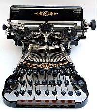 Art & Creativity: old typewriters
