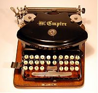 Art & Creativity: old typewriters