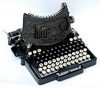 Art & Creativity: old typewriters