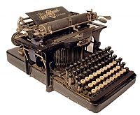 Art & Creativity: old typewriters