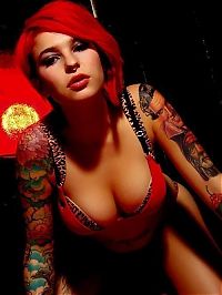 Art & Creativity: tattoo girl