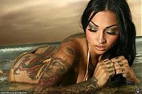 Art & Creativity: tattoo girl