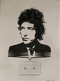 Art & Creativity: portraits made out of cassette tapes