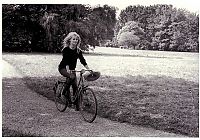 Art & Creativity: History: retro photography