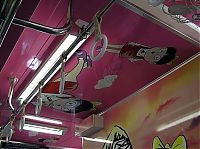 Art & Creativity: street art graffiti on trains