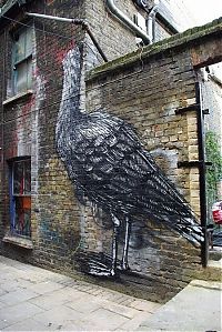 Art & Creativity: animal street art graffiti