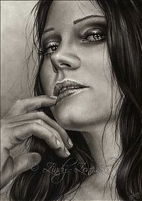 Art & Creativity: pencil drawing female portrait