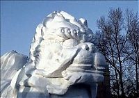 Art & Creativity: snow sculpture