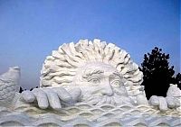 Art & Creativity: snow sculpture