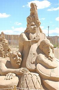 Art & Creativity: sand sculpture