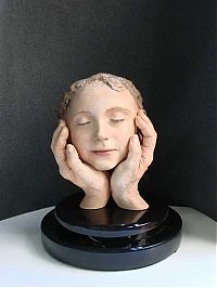 TopRq.com search results: Realistic sculptures by Carole Feuerman