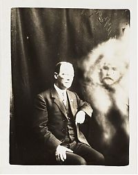 Art & Creativity: History: Spirit photography by William Hope