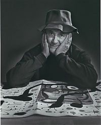 People & Humanity: famous people and popular celebrities on photographs