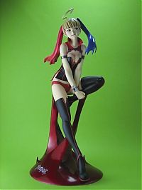 Art & Creativity: hot female anime figure statue