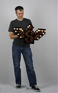 Art & Creativity: 8-Bit wood art by Jeff Swenty