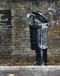 Art & Creativity: Graffiti drawings by Banksy